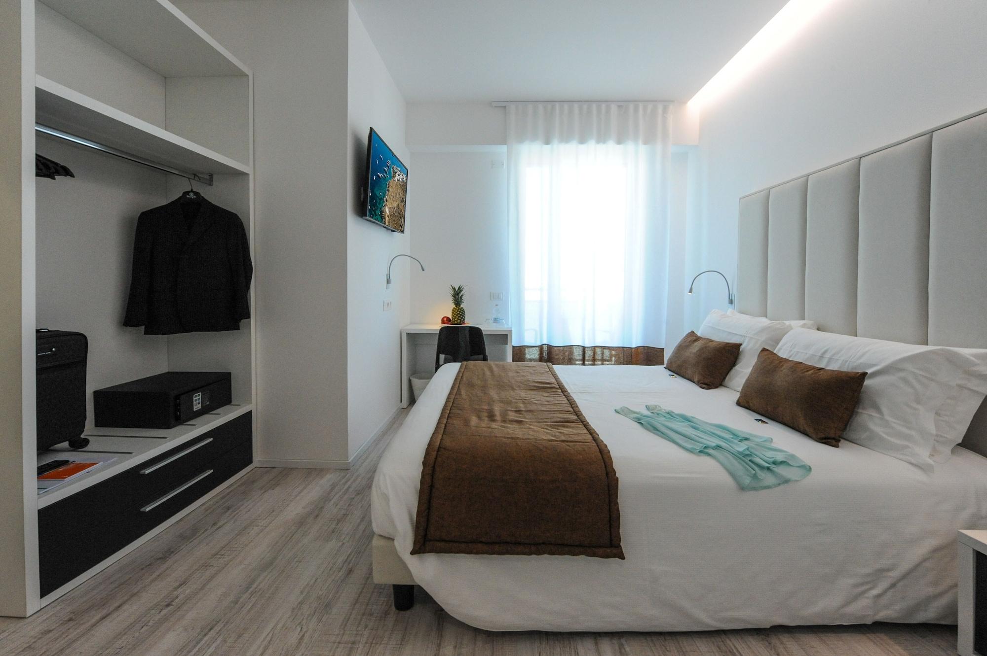 Hotel Lampara Λινιάνο Σαμπιαντόρο Εξωτερικό φωτογραφία